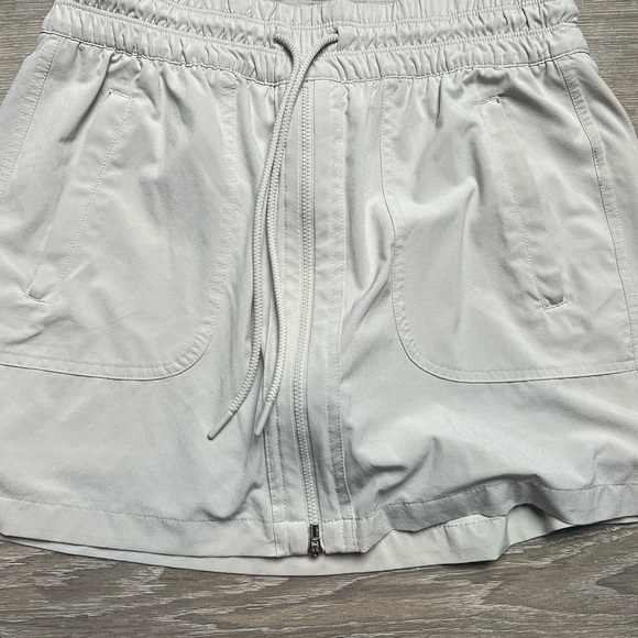 Athleta Expedition Skort- 8 - Picture 2 of 8